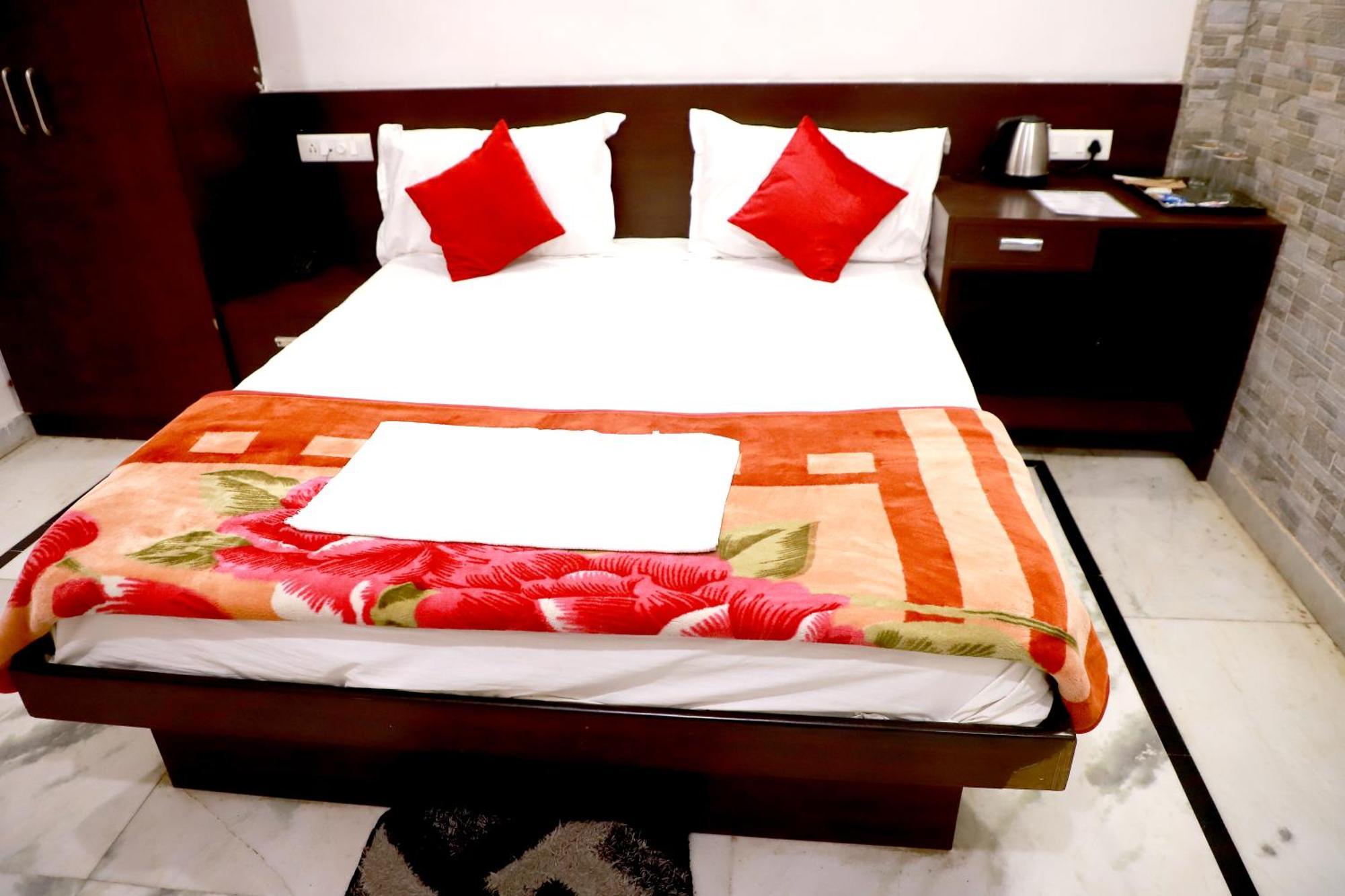Hotel River View Khagaria 외부 사진